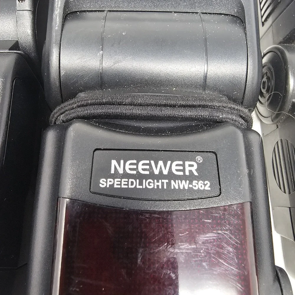 Lot Of 4 Shoe Mount Camera Flash for Parts Or‎ Repair Only